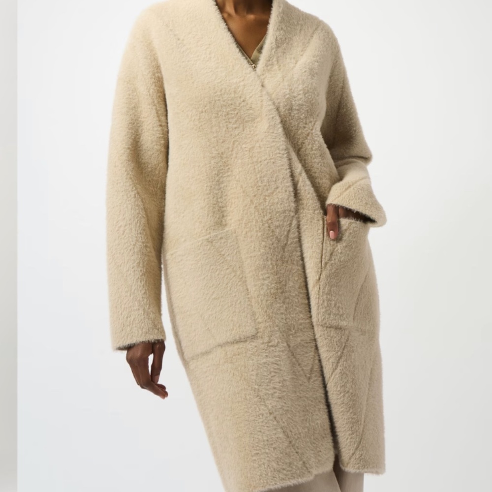 NWT Joseph Ribkoff  Feather Yarn Sweater Knit Coat Almond (Ivory / Cream) Size M